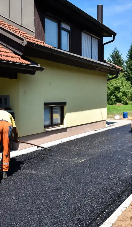 Rochester NY Sealcoating: Your Premier Choice for Driveway Sealing and Paving in Rochester, NY
